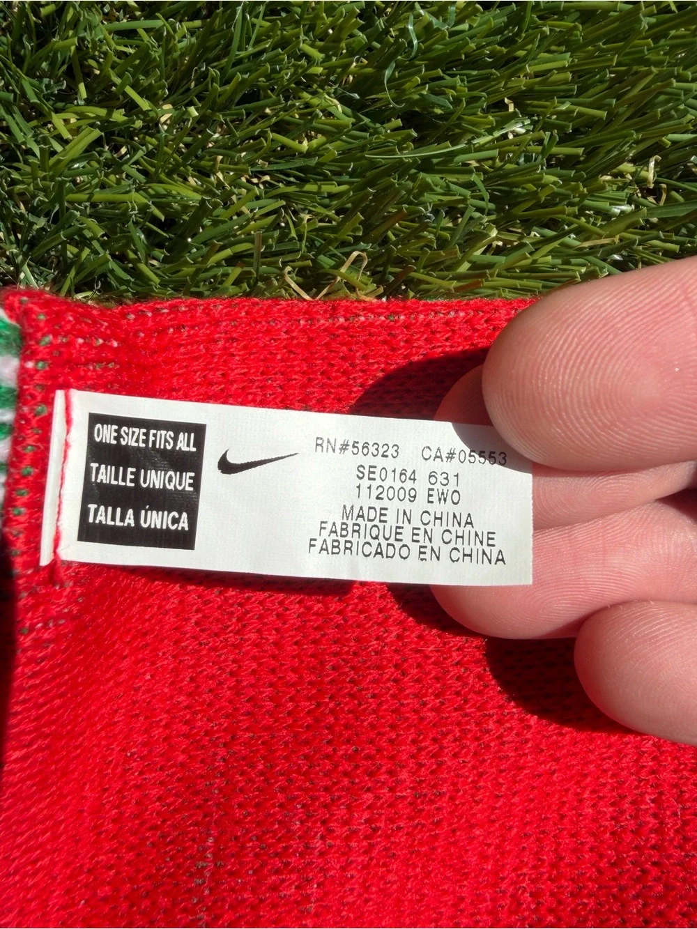 Official Nike Portugal National Team Football Scarf Red and Green Striped 58